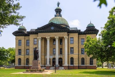 Fort Bend County Courthouse in Richmond, Texas, for families seeking cremation services in Richmond, TX